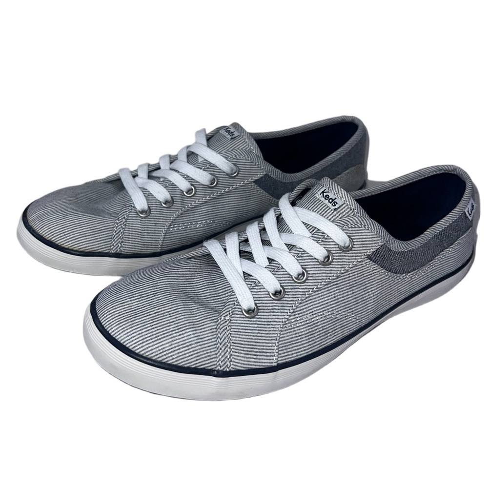 Keds Gray Pinstripe Lace-Up Sneakers | Women’s 8.5